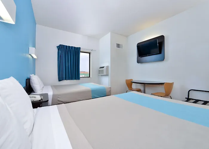6-page, Az Hotel Page